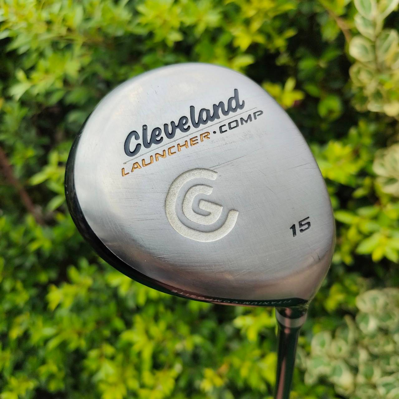FW3 CLEVELAND LAUNCHER COMP องศา 15 คอมโพสิท ก้าน LAUNCHER FLEX S ตีไกลจัด!!! ระยะเท่า Driver มาพร้อม COVER เดิม สภาพสวยจัด CG ต่ำมากเพราะกระดองเป็นเคฟล่า ทำให้ตีลูกลอยได้ง่ายที่สุด และ ตีไกลมากๆ กระดองเด้ง ราคาหวานมาก!!!