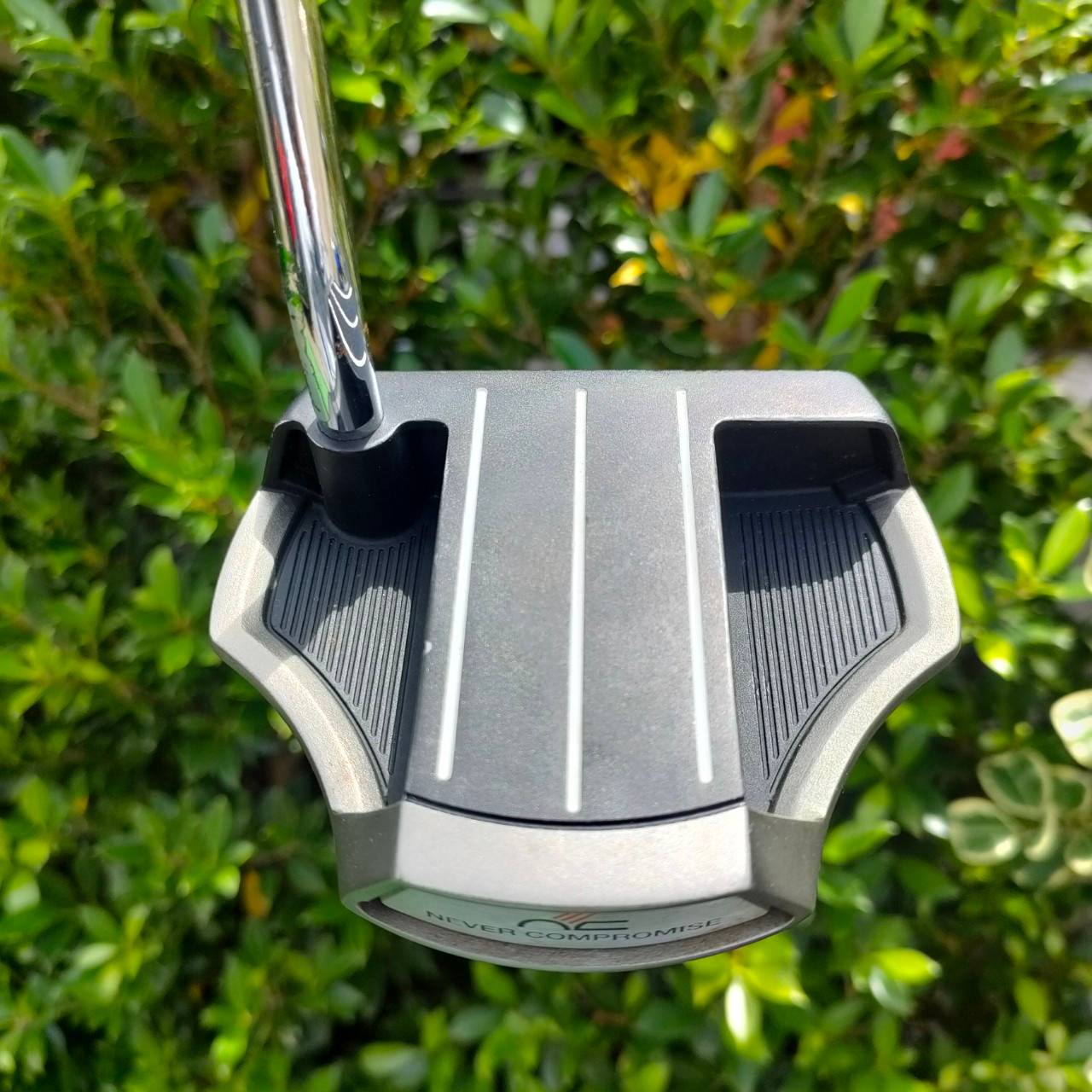 PUTTER NEVER COMPROMISE SUB 30 TYPE 50 NEVER DOUBT YOURSELF สุดยอดพัตเตอร์พรีเมี่ยม หายากครับพัต์ดีมากๆ เล็งง่าย กระจายน้ำหนักได้ดี พัตต์ตรงมาก