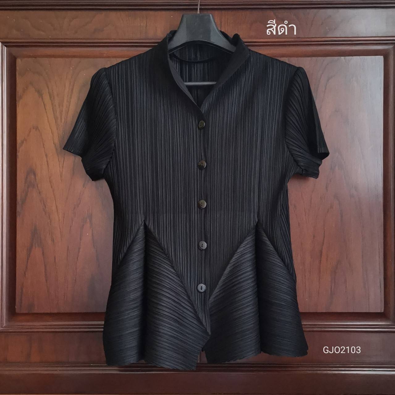 2MUAY รุ่น GJO2103 เสื้ออัดพลีทคุณภาพ SHORT SLEEVE VOLUMN PLEATED TOP 12สี FREE SIZE