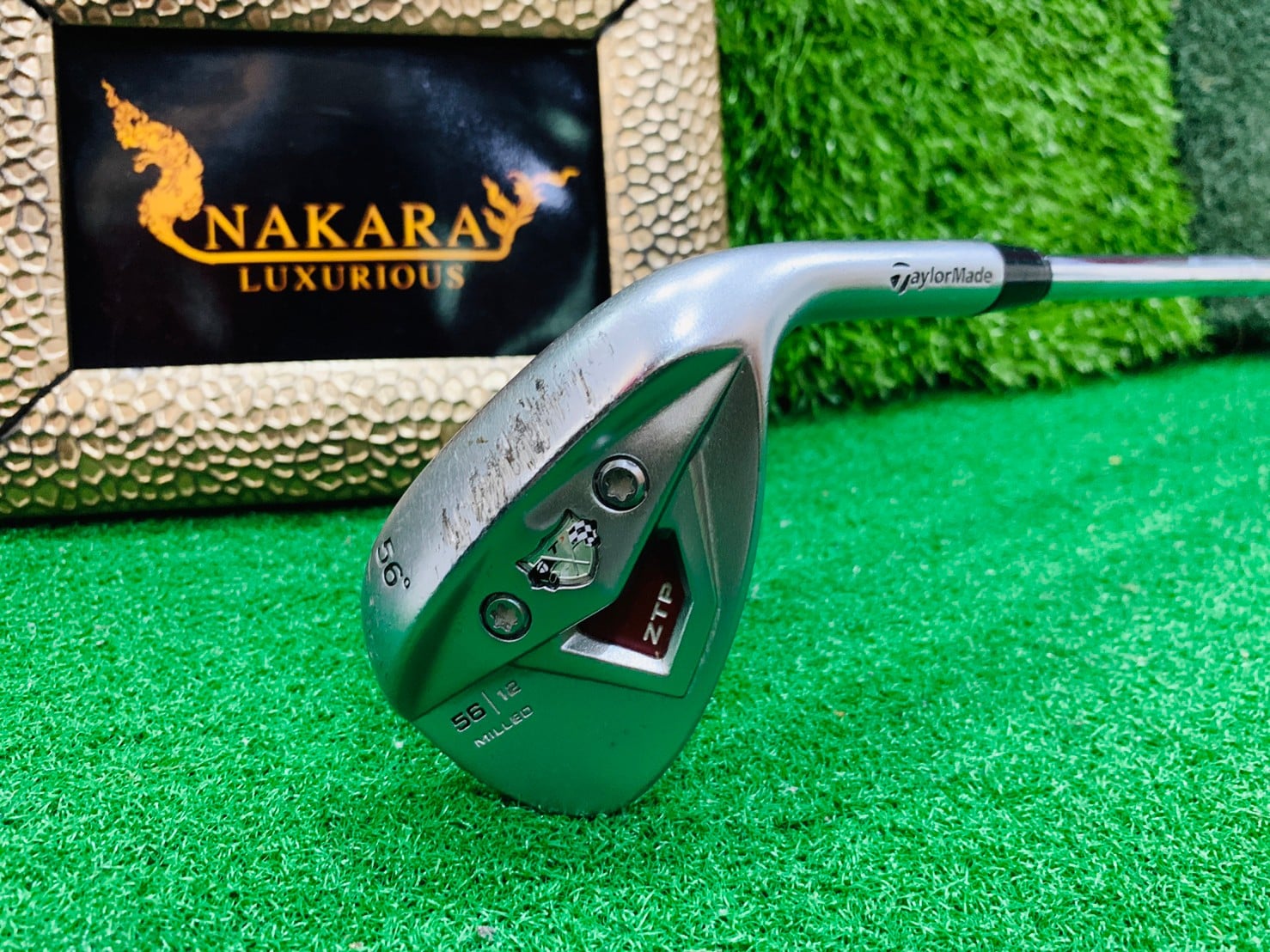 WEDGE 56/12 TAYLORMADE MILLED ZTP