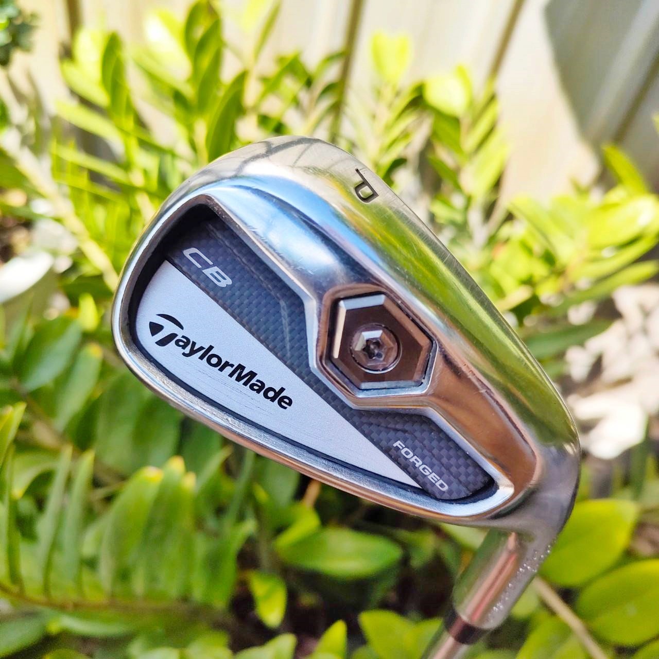 ชุดเหล็ก Taylormade Tour Preferred CB Forged เหล็ก FORGED แท้ๆ ของแบรนด์ Taylormade เนื้อสวย และยังเป็นรุ่น CB คือ CAVITY BACK ไม้กอล์ฟพรีเมี่ยมมือสอง ของแท้ By NakaraLuxurious