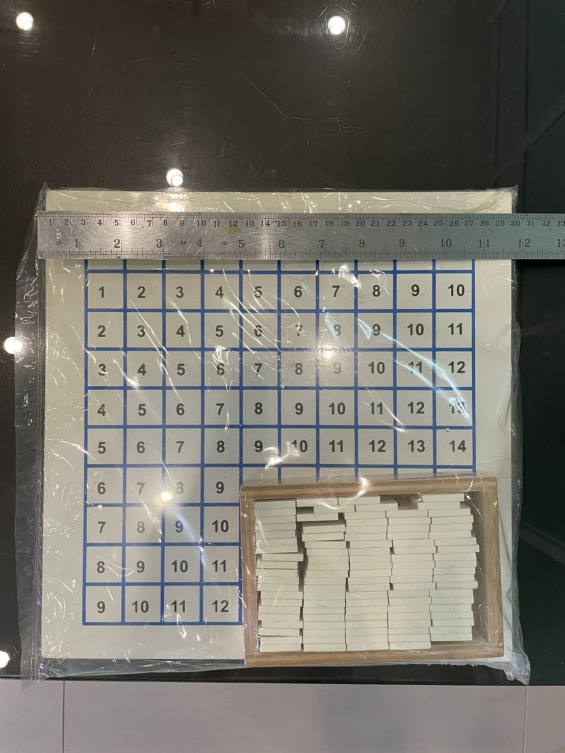 กระดานบวกเลขด้วยไม้, ของเล่นไม้, ของเล่นเสริมพัฒนาการ, ของเล่นเด็กอนุบาล, สื่อการสอนคณิตศาสตร์ เด็กอนุบาล ประถม,มอนเตสซอรี่ ,montessori, สื่อการสอนประถม