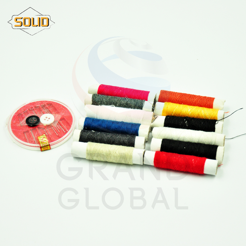 Triple-G ชุดซ่อมเสื้อผ้า เย็บปัก อเนกประสงค์ กระดุมหลากสี เข็มหมุด ด้ายปักเสื้อ ยางยืดรัดเอว เซ็ตสุดคุ้ม