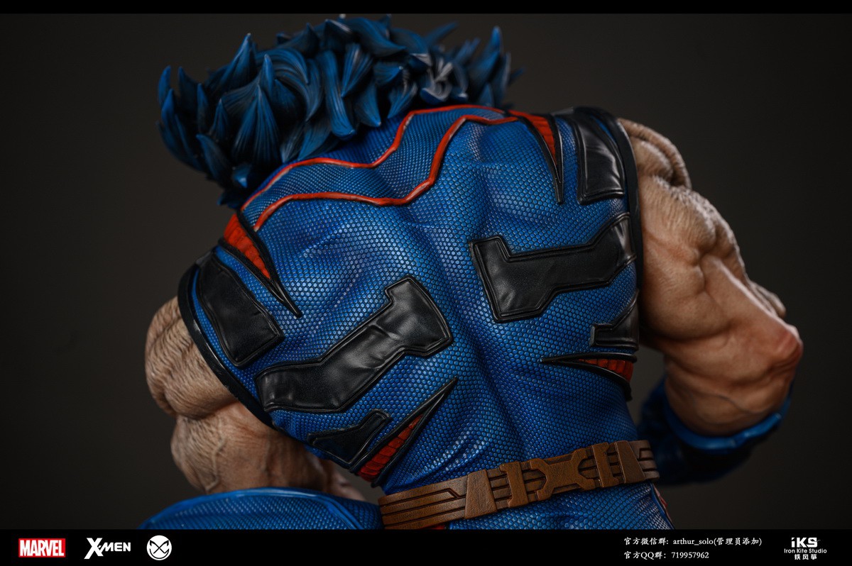 [สั่งจอง]Iron Kite Studio IKSSTX-003 1/4 premium statue : AOA Wolverine