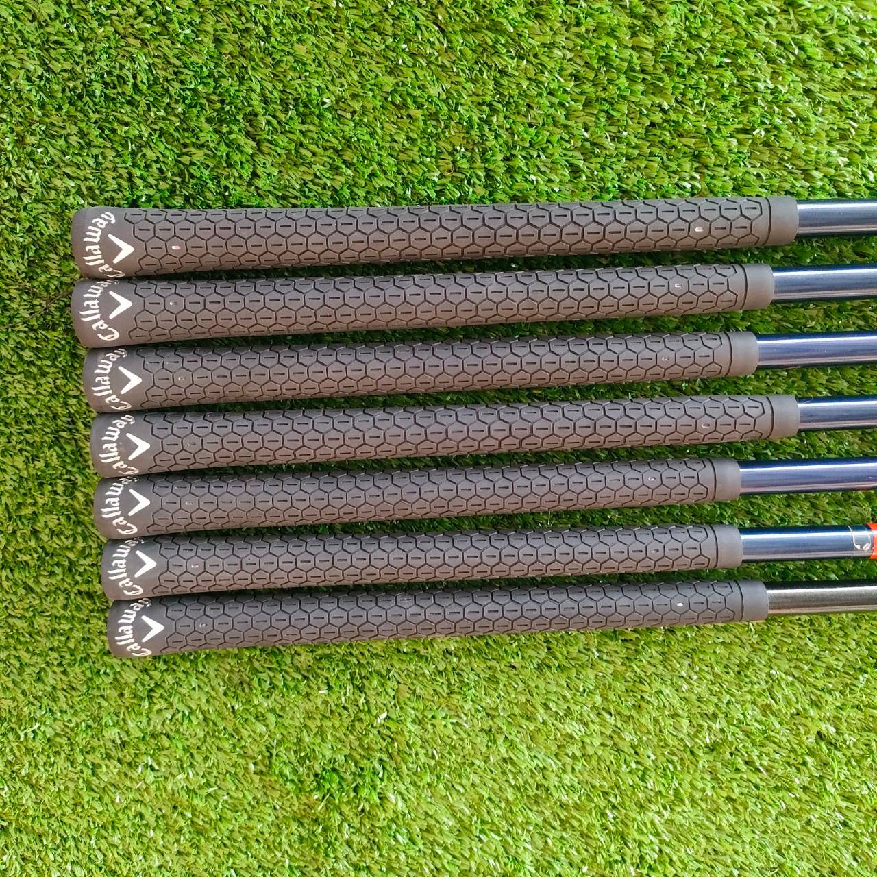 ชุดเหล็ก CALLAWAY BIG BERTHA X-12 มีเหล็ก 3-9 ก้าน RCH99 FLEX R ** เหล็ก 7 เเละ 8 สติ๊กเกอร์หลุด เเละ เหล็ก 8 ก้าน จะเป็น FLEX FIRM ไม้กอล์ฟมือสอง ของแท้ BY NakaraLuxurious