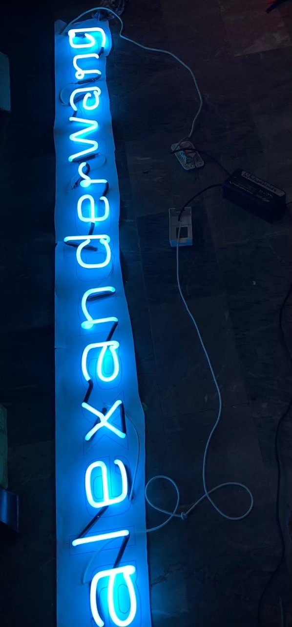 ป้ายไฟนีออนดัด LED