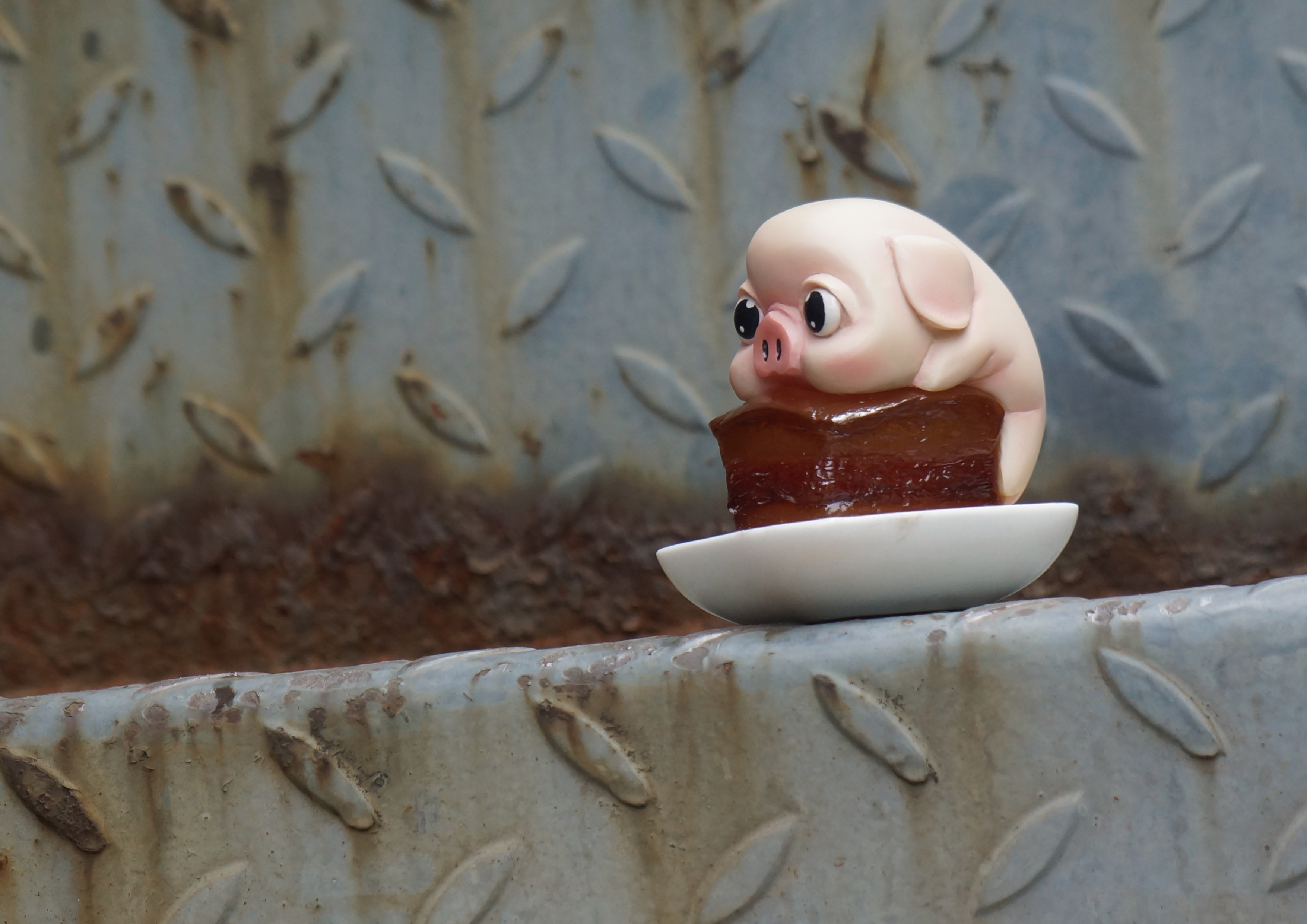 [สั่งจอง] สามชั้นทอดสายตา - Dongpo meat Pig toys