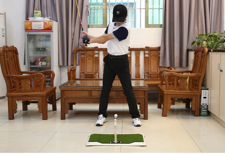 360 degree drive practice mat พรมซ้อมไดร์ฟ 360 องศา PGM HL005 ผลิตจากวัสดุที่แข็งแรงทนทาน ขนาด 33.8 x 63 cm. ( สีดำ )