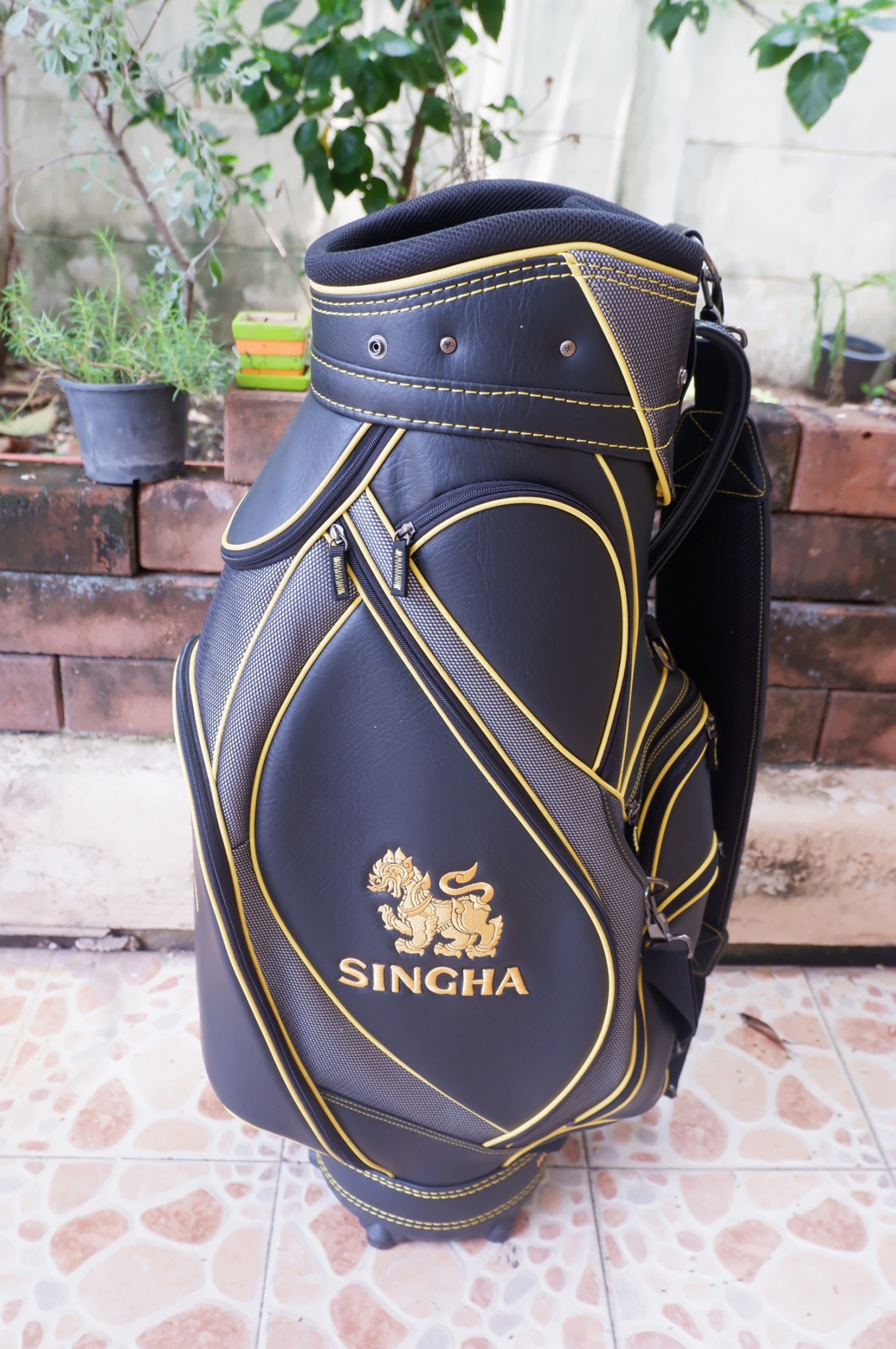 ถุงกอล์ฟมือสอง SINGHA