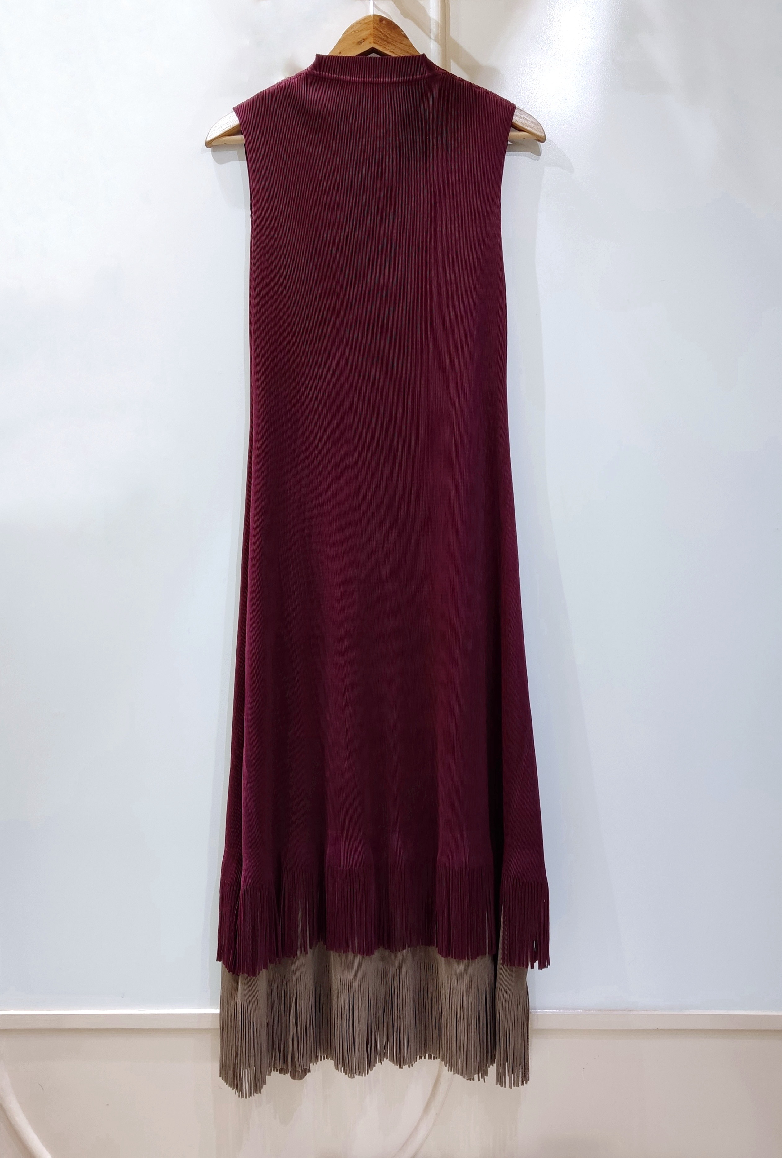 2MUAY รุ่น GJO11168 เดรสพลีทคุณภาพ SLEEVELESS LAYER FRINGE PLEATED DRESS 5 สี FREE SIZE