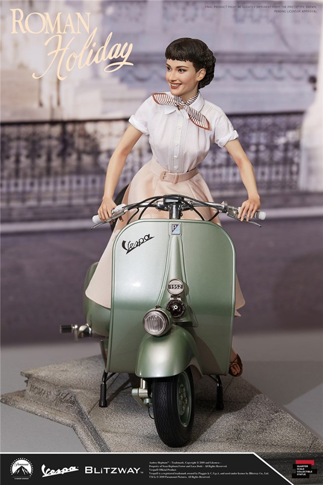 [สั่งจอง]Blitzway BW-NS 20401 Princess Ann & 1951 Vespa 125. 1/4 Scale Statue