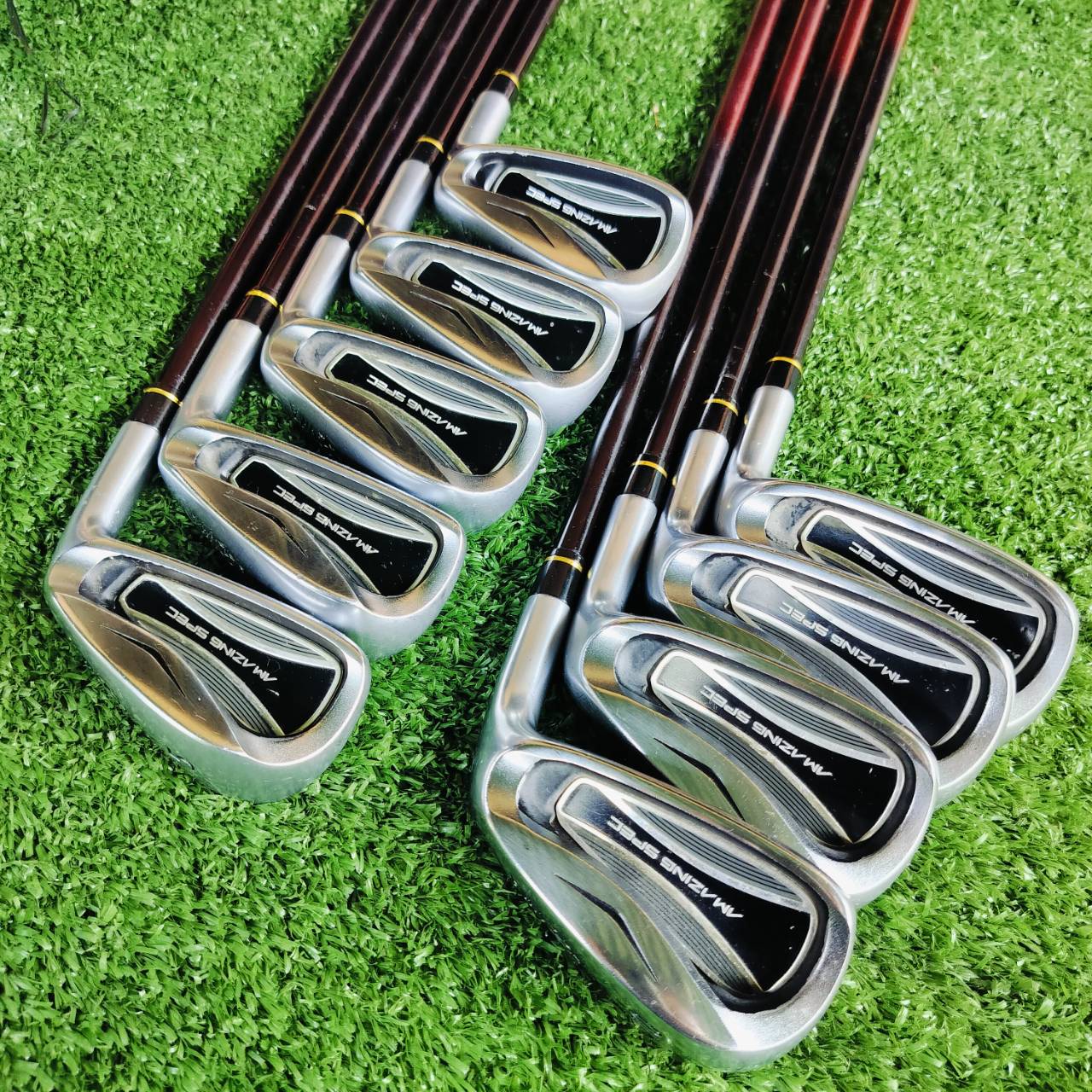 ชุดเหล็ก HONMA AMAZING SPEC เป็นชุดเหล็กรุ่นที่พิเศษสุดของ HONMA ทำออกมาให้ตีได้ระยะไกลแบบมหัศจรรย์ ตีไกลที่สุดของ HONMA JAPAN SAKATA ไม้กอล์ฟพรีเมี่ยมมือสอง ของแท้ By NakaraLuxurious