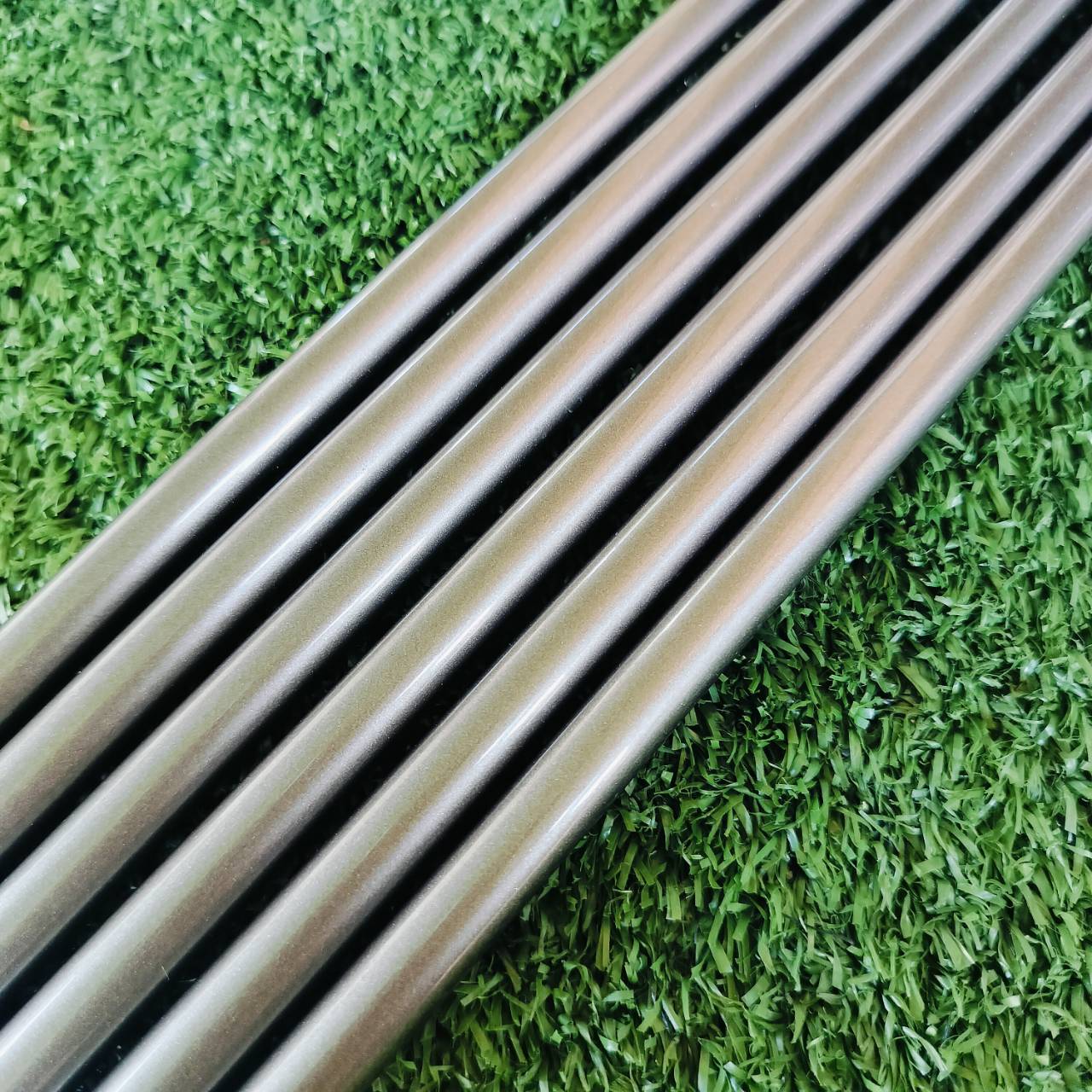 ก้านสำหรับใส่ Driver M TEC NEW ULTRALITE TECHNOLOGY MADE IN USA FLEX S ความยาวเฉพาะก้าน 45 นิ้ว ก้านใหม่มือหนึ่ง ลดล้างสต๊อค ก้านไม้กอล์ฟพรีเมี่ยมมือหนึ่ง ของแท้ By NakaraLuxurious