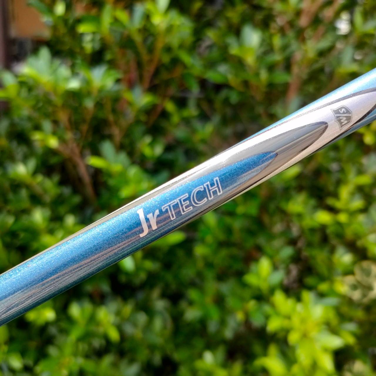 ไม้กอล์ฟเด็กพรีเมี่ยมครบชุด WILSON STAFF พร้อมถุงขาตั้ง ของแท้ เดิมๆ COVER ครบ เหล็ก 6 ยาว 34 นิ้ว สภาพสวยสมบูรณ์ น้องๆ สามารถออกรอบได้เลย ถุงกอล์ฟแบบมีขาตั้ง สายสะพายหลัง สามารถใช้แข่ง ของสมาคมได้ครับ