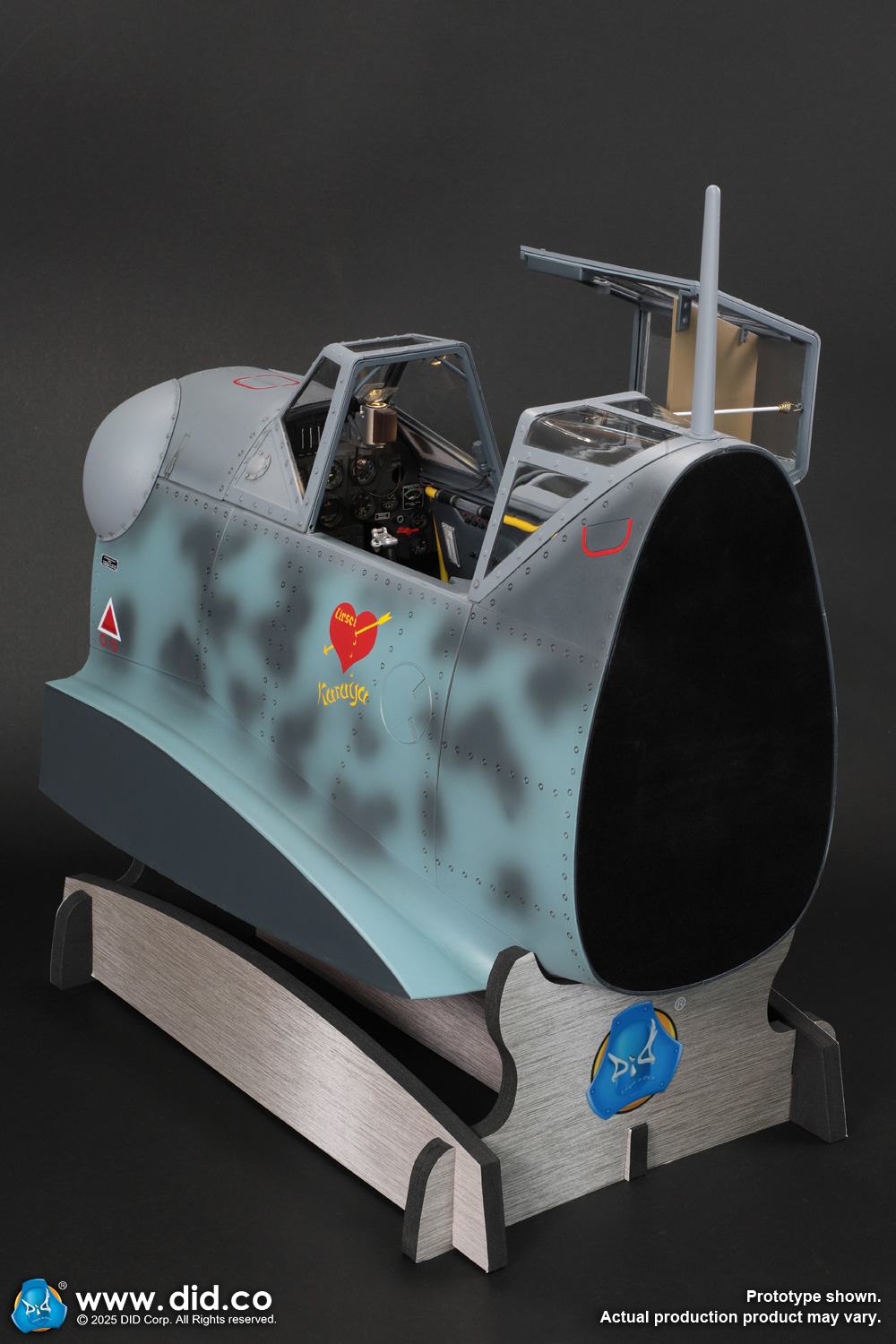 [สั่งจอง] DID 1/6 : WWII German - D80190 : Luftwaffe Ace Pilot – Erich Hartmann