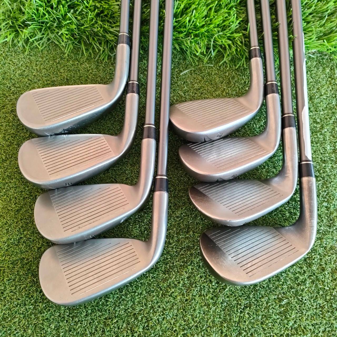 ชุดเหล็ก TAYLORMADE RBZ มีเหล็ก 4- 9 PW AW ชุด 8 ชิ้น