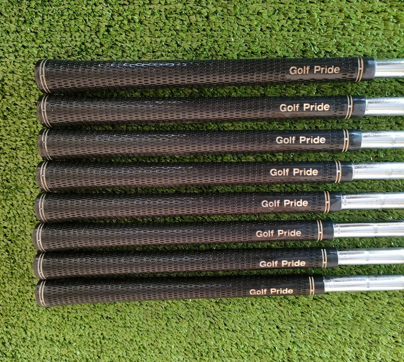 ชุดเหล็ก TOURSTAGE V7000 L.C.FORGED พรีเมี่ยมญี่ปุ่น มีเหล็ก 4-9 เเละ PW P/S ก้าน N.S.PRO 950GH FLEX R