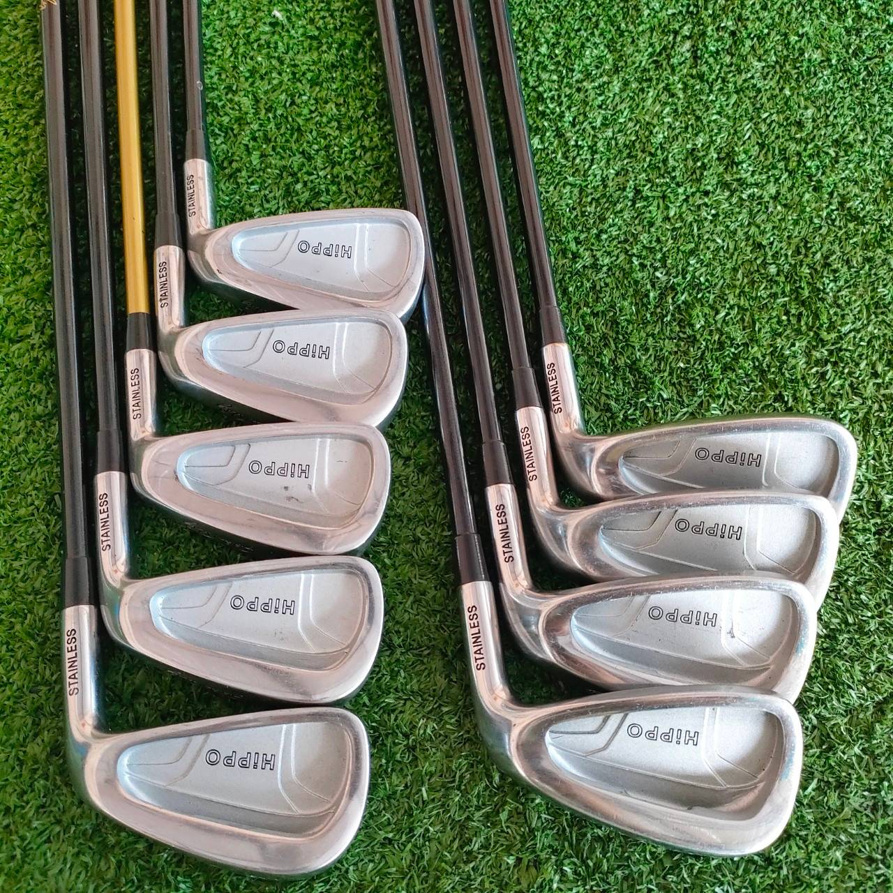 ชุดเหล็ก HIPPO John Daly มีเหล็ก 3-9 เเละ PW SW ก้าน HIPPO POWER FLEX R เป็นรุ่นที่ John Daly ไม้กอล์ฟมือสอง ของแท้ BY NakaraLuxurious