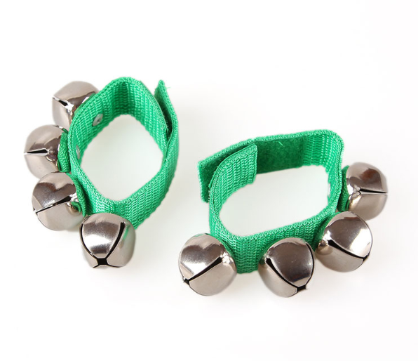 ชุดกระพรวนมือจับ 1 คู่ (คละสี) ของเล่นเสริมพัฒนาการ ,ของเล่นเสริมทักษะ,ของเล่นเด็ก, สื่อการสอนอนุบาล,เครื่องดนตรี และสื่อประกอบจังหวะ ของเล่นอนุบาลพร้อมส่ง