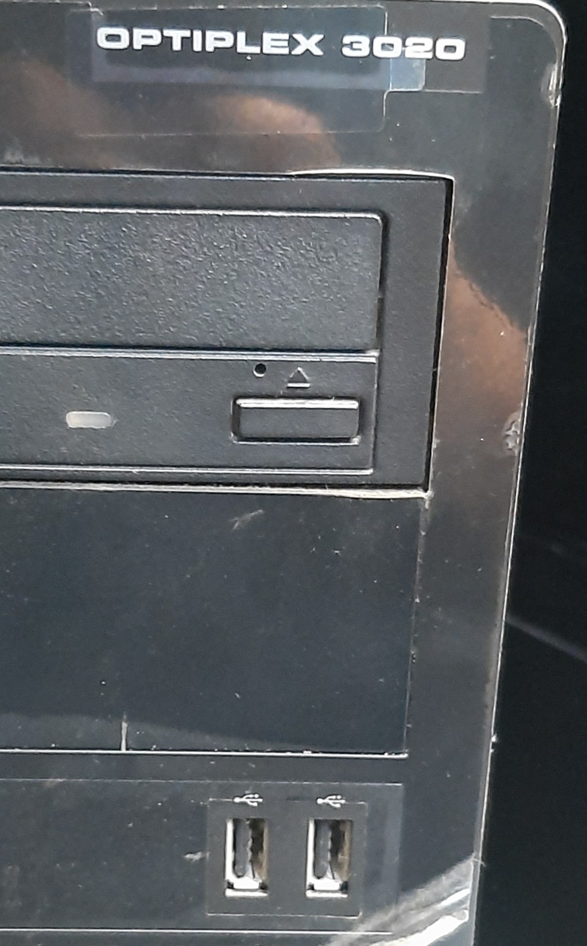 พีซีมือสอง Dell Optipex 3020 MT (i5-4440 Ram8GB HDD500GB) ประกันร้าน 1 เดือน