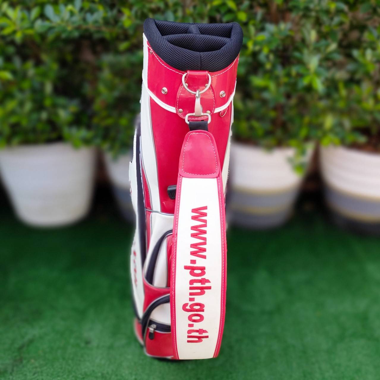 ถุงกอล์ฟ PATHUMTANI HOSPITAL มือสอง สภาพสวย หนังแก้วสวย ถุง TOUR ใบใหญ่ ราคาสุดพิเศษ