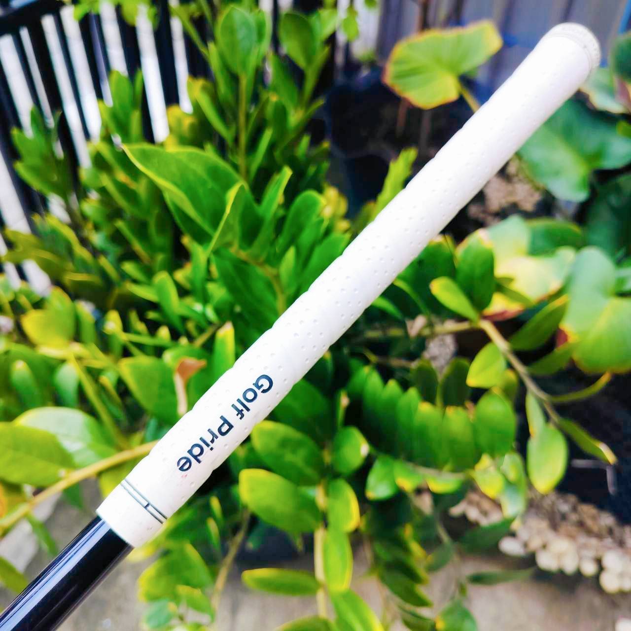 Works HyperBalde Premier องศา 10.5 ก้าน BASSARA 43 FLEX R ก้านพรีเมี่ยมเบาจัดๆ หน้าบางมาก ตีไกลขีดสุด อายุ 80 ตีไกลกว่า 300 หลา!!! ไม้กอล์ฟพรีเมี่ยมมือสอง ของแท้ By NakaraLuxurious