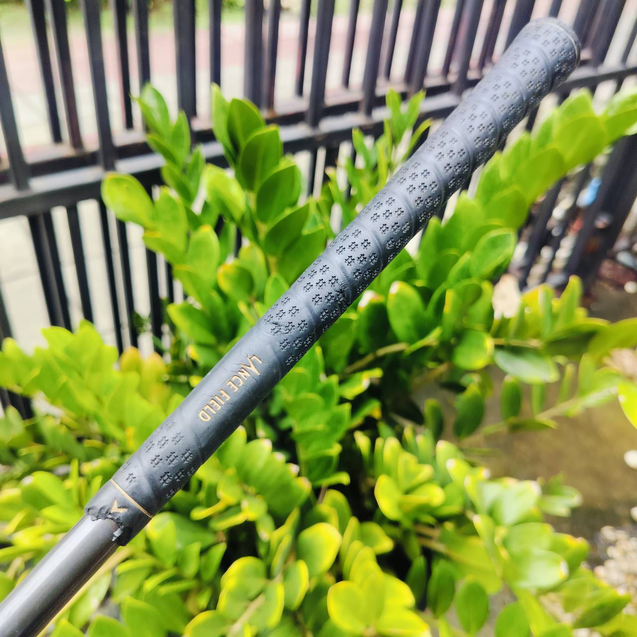 ** ก้านกราไฟต์ใส่ไฮบริดผู้หญิง ** ก้าน LANCE FIELD LF-501 มือสอง ความยาว 39 นิ้ว ค่ะ MADE IN KOREA มือสอง ของแท้ By NakaraLuxurious