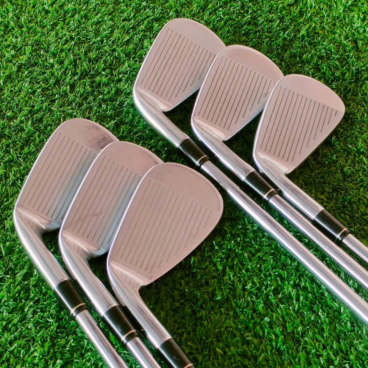 ชุดเหล็ก TAYLORMADE R11 มีเหล็ก 5 6 7 8 9 P ก้าน NS PRO 950 FLEX S เบาแค่ 95 กรัม ทั้งเบา แม่นยำ มั่นคง!! ไม้กอล์ฟมือสอง ของแท้ BY NakaraLuxurious