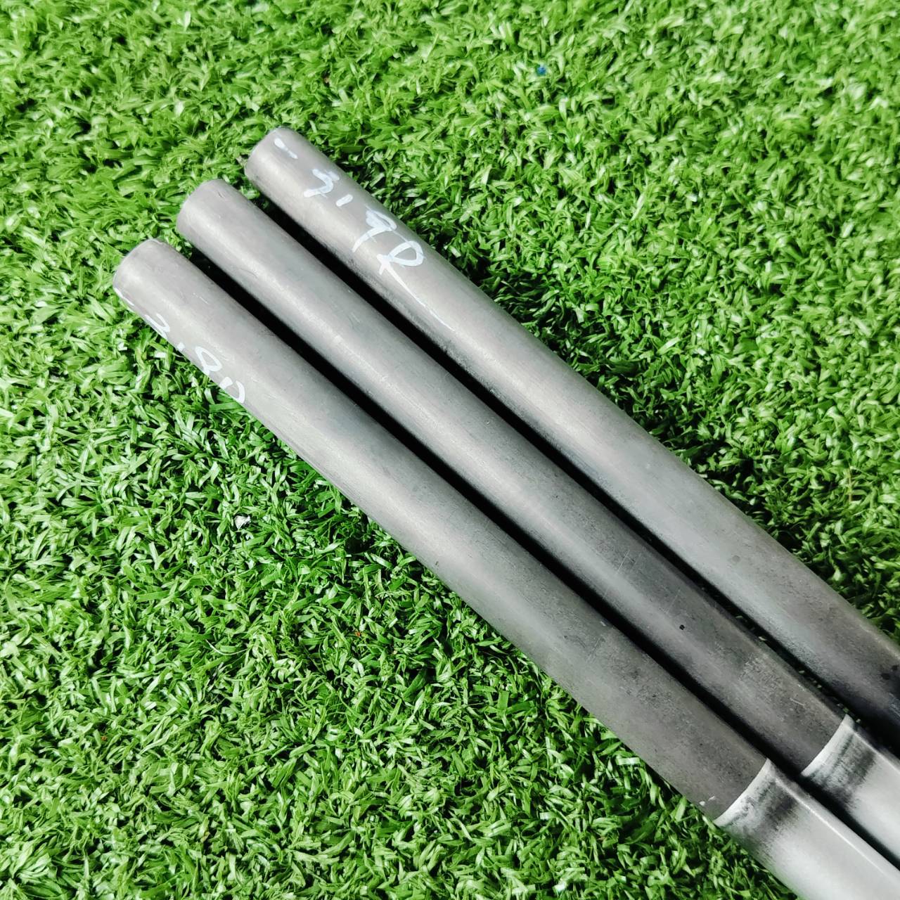 ก้านใส่ Driver DECADE USA ของใหม่ ลดล้างสต๊อต!!! ความยาวเฉพาะก้าน 45 นิ้ว FLEX R MID-LOW สปีด 76-94 ตีสบายๆ