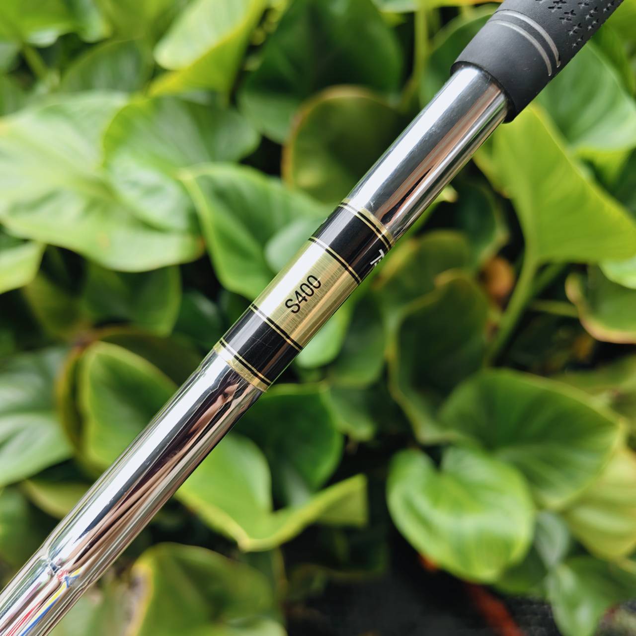 Wedge Nike SV‑T 52° / Bounce 10° Grooves: CNC milled grooves ช่วยให้ spin ดีและควบคุมระยะทางง่าย