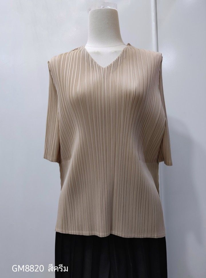 อกถึง42! 2MUAY GM8820 เสื้ออัดพลีทคอวีแขนสั้น ผ่าชายข้าง V NECK SHORT SLEEVE PLEATED TOP 15 สี FREE SIZE