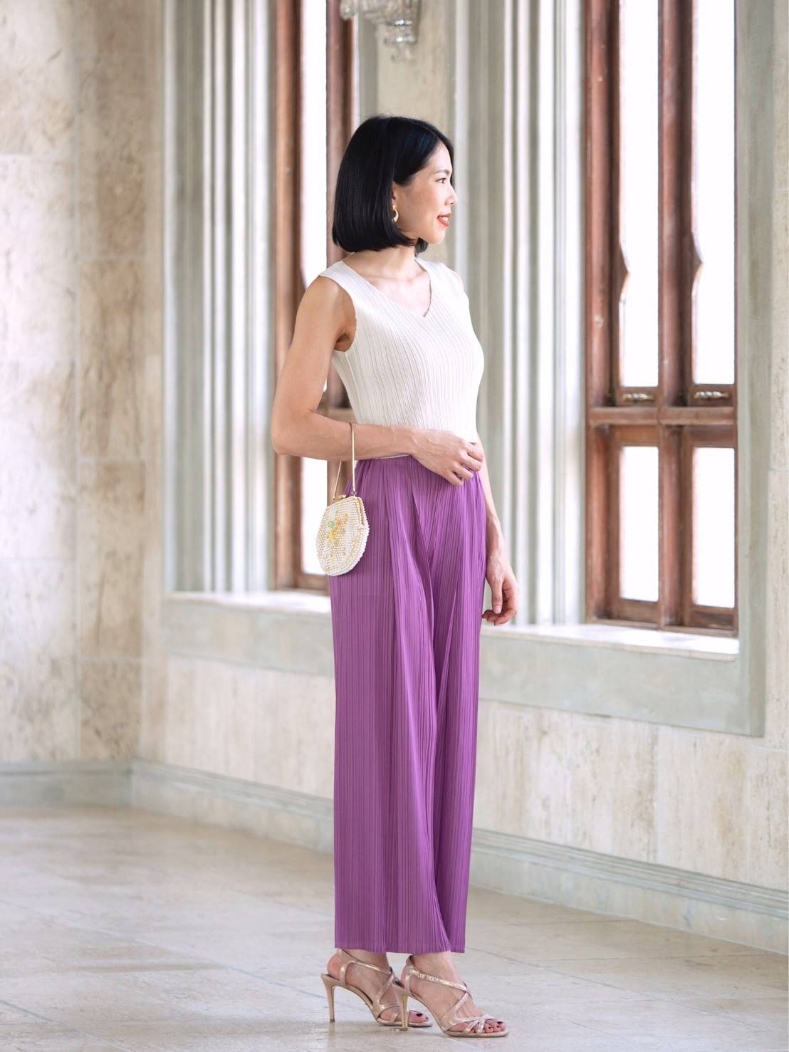 ยาว 16.5นิ้ว 2MUAY BASIC รุ่น GJO7739 SLEEVELESS V NECK CROP PLEATED TOP เสื้ออัดพลีทงานคุณภาพ เสื้อครอป 13สี FREE SIZE