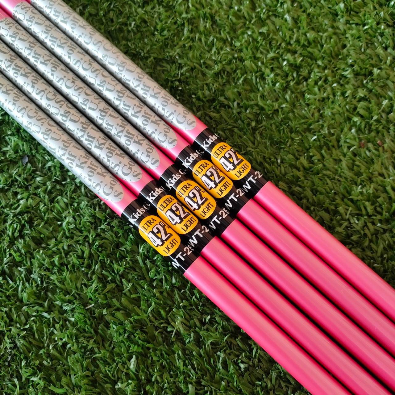 **ก้านไม้กอล์ฟเด็กสำหรับใส่หัวไม้** ก้าน U.S.KIDS GOLF ULTRA 42 LIGHT WT-25 ความยาว 27 นิ้ว มือหนึ่ง ของแท้ BY NakaraLuxurious