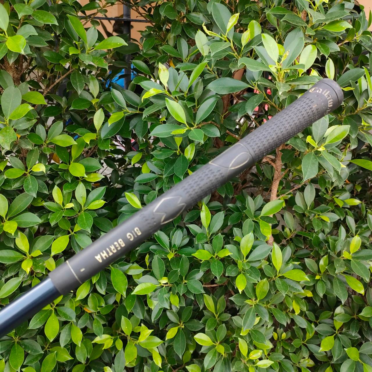 FW3 CALLWAY BIG BERTHA ก้าน IV 60.65I SERIES FLEX F ด้านล่างของไม้สอดพื้นได้ดีมาก ตีง่ายมากๆ เสียงเพราะ ฟีลลิ่งนุ่มๆ