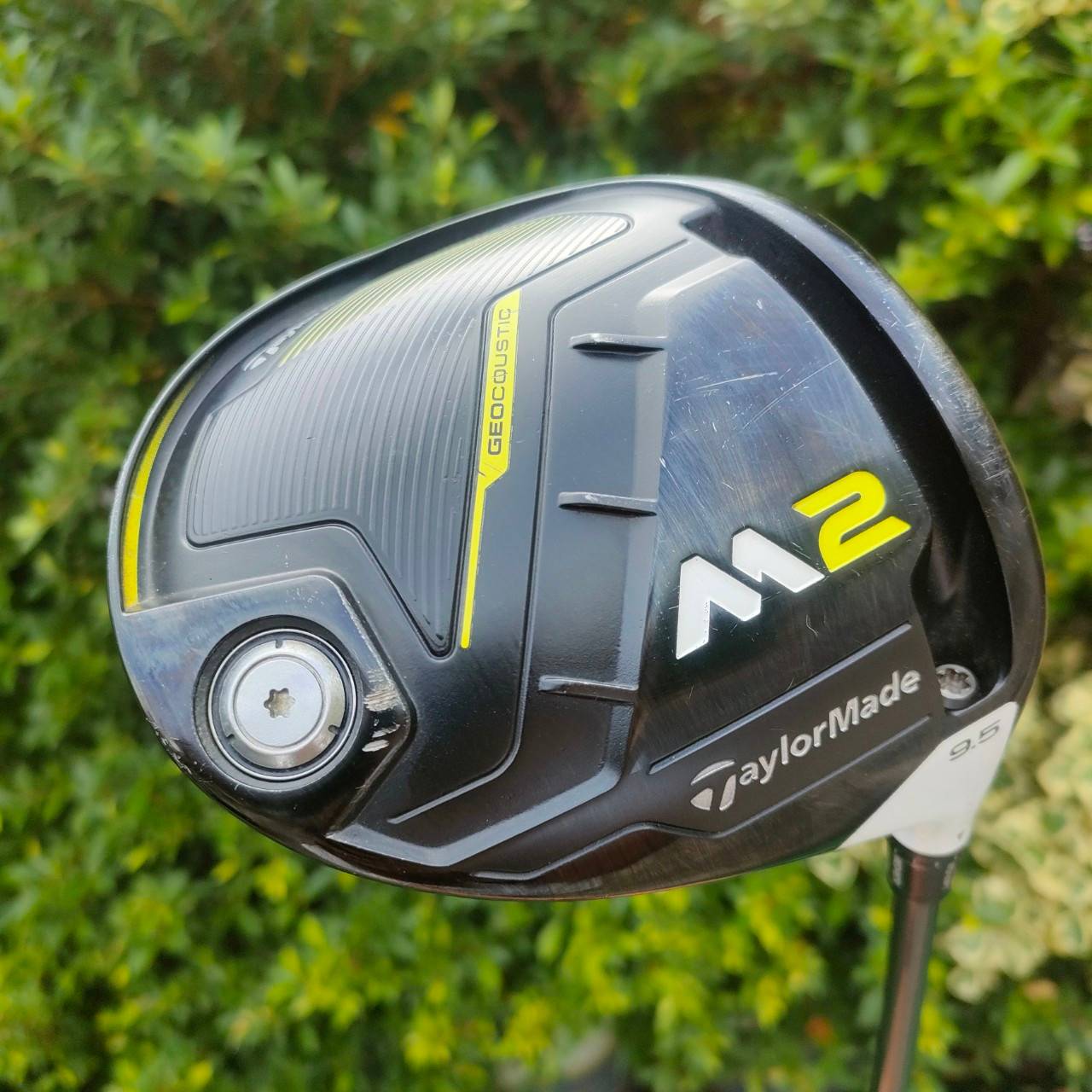DRIVER TAYLORMADE M2 องศา 9.5 ก้าน FUJIKURA FLEX R ด้านหน้าไม้มี POCKET ช่วยเด้งมาก ตีไกลจัด และตีง่ายมากๆ มี COVER เดิมๆ ไม้กอล์ฟมือสอง ของแท้ BY NakaraLuxurious