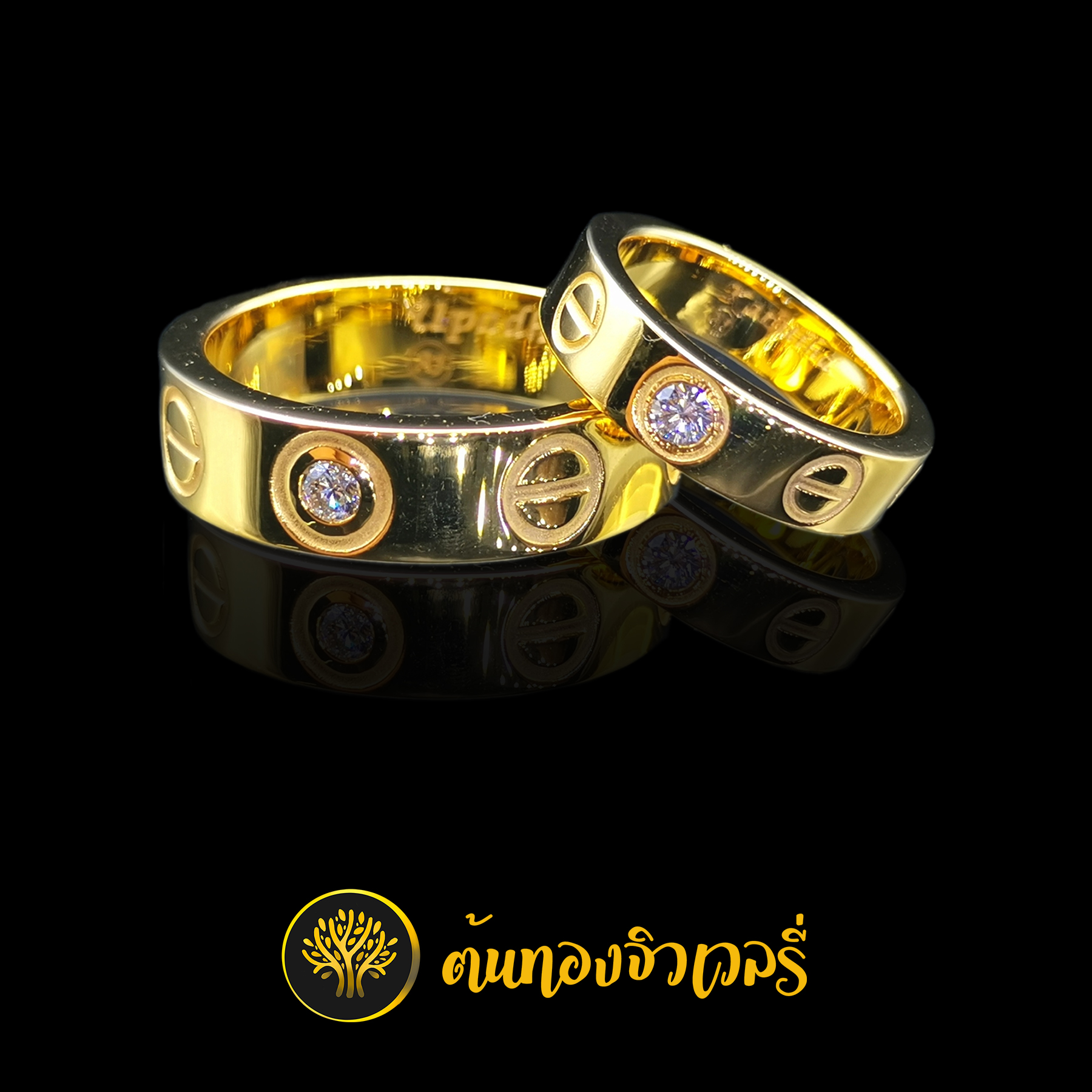 แหวนปลอกมีดคู่ ฝังเพชรในตัวแหวน เลเซอร์สัญลักษณ์ สวยๆครับ