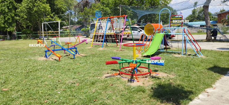 เครื่องเล่นสนามชุดรวมD ประกอบด้วยสไลเดอร์ปีนป่ายแป้นบาสและถังลอด, เครื่องเล่นสนามกลางแจ้ง , เครื่องเล่นสนามเหล็ก, ของเล่น, OutdoorPlayground,สนามเด็กเล่น,เครื่องเล่นงบสพฐ.ประชารัฐ ราคาโรงงาน
