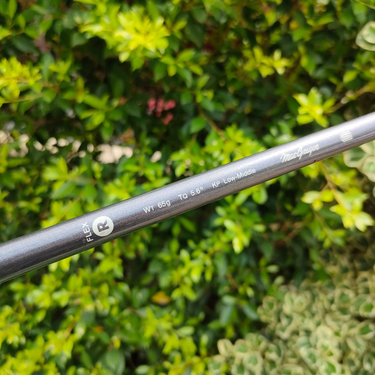 FW MACEASY EZ-ON 210 องศา 16 ก้าน MACEASY FLEX R สุดยอดพรีเมี่ยมของ MACGRAGOR เป็น FW ที่ดีมากสำหรับเอเชีย เบาๆตีง่ายๆ ไกลๆ เสียงปิ๊งๆๆ ที่สำคัญราคาย่อมเยาสุดๆ