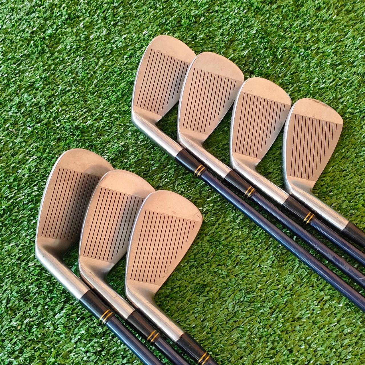 ชุดเหล็ก GARY PLAYER TOUR-V 300 มีเหล็ก 3-8 เเละ SW ** ไม่มีเหล็ก 9 ** ก้าน GARY PLAYER