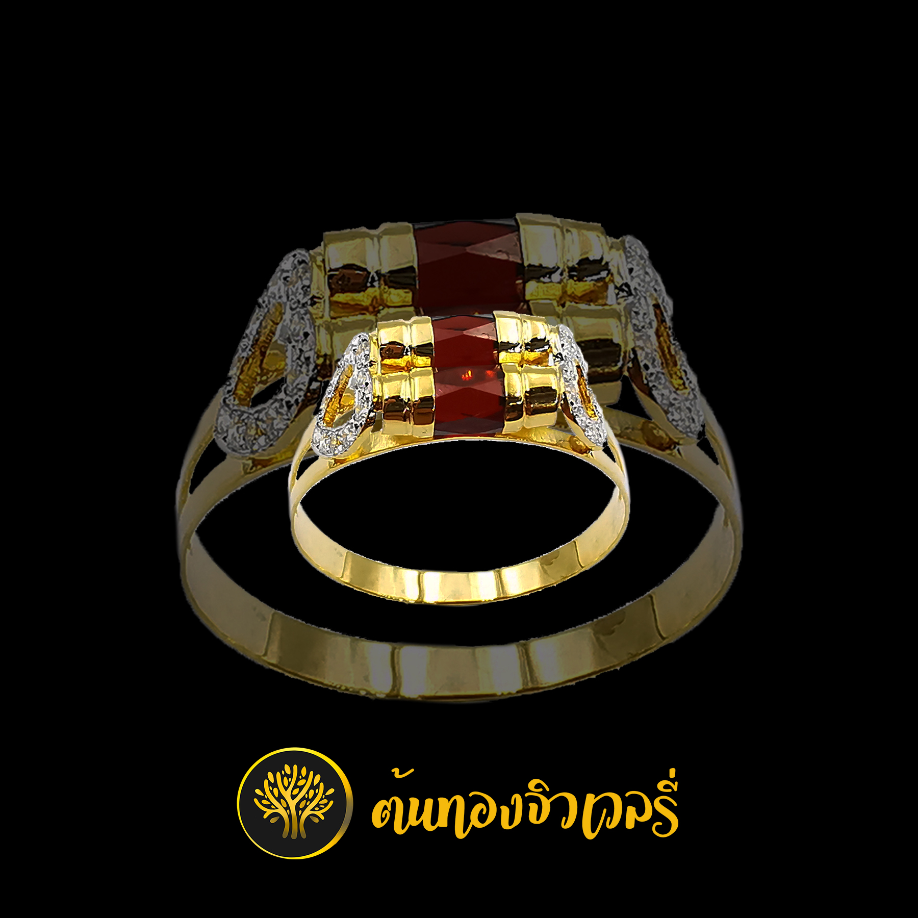 แหวนโกเมน2เม็ด ข้างฝังเพชรเป็นรูปหัวใจ วงเล็กๆแต่ สวยมากๆเลยครับ