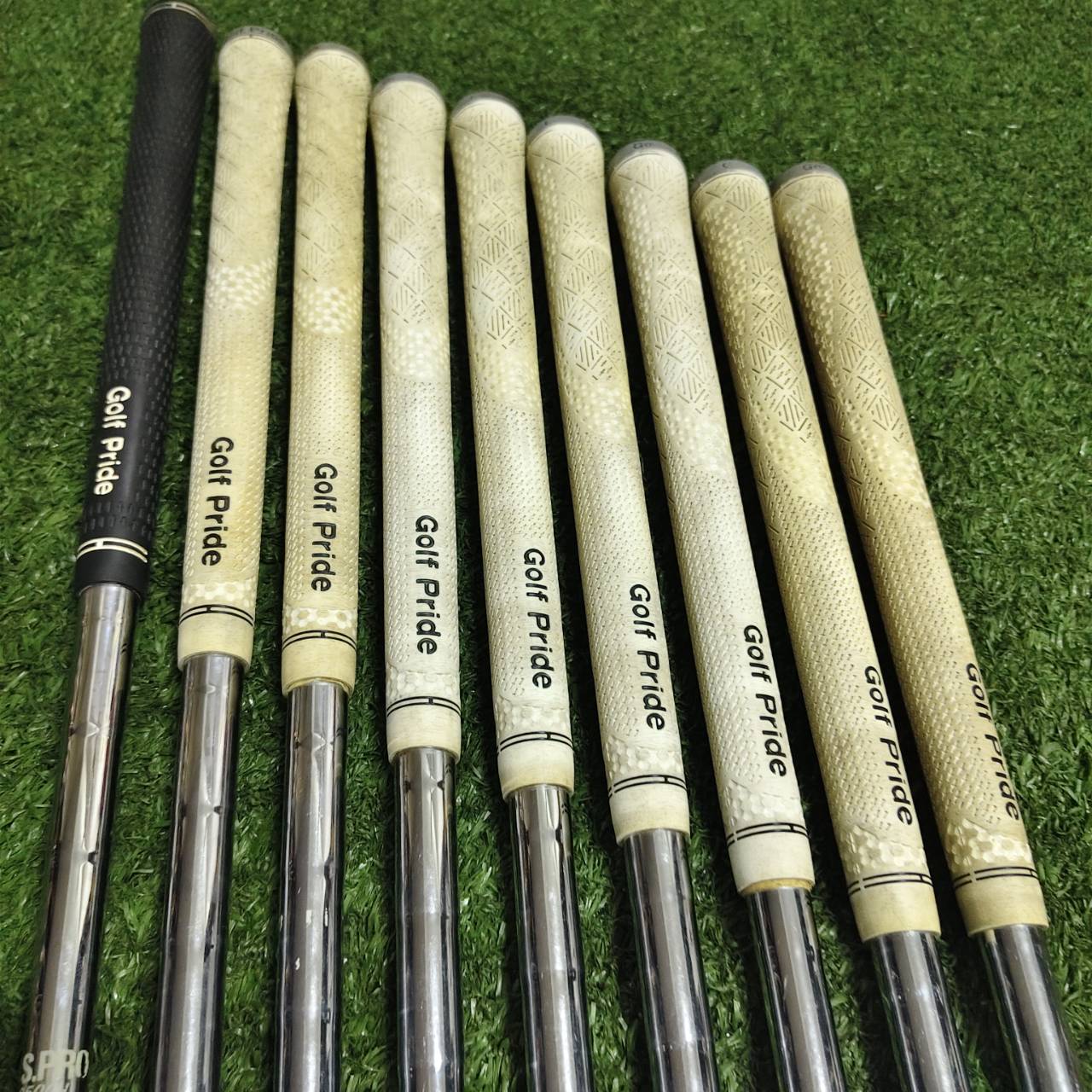 ชุดเหล็ก Taylormade BURNER XD – หน้าไม้มีแผ่นไทเทเนี่ยม เด้งจัด ตีไกลมาก!