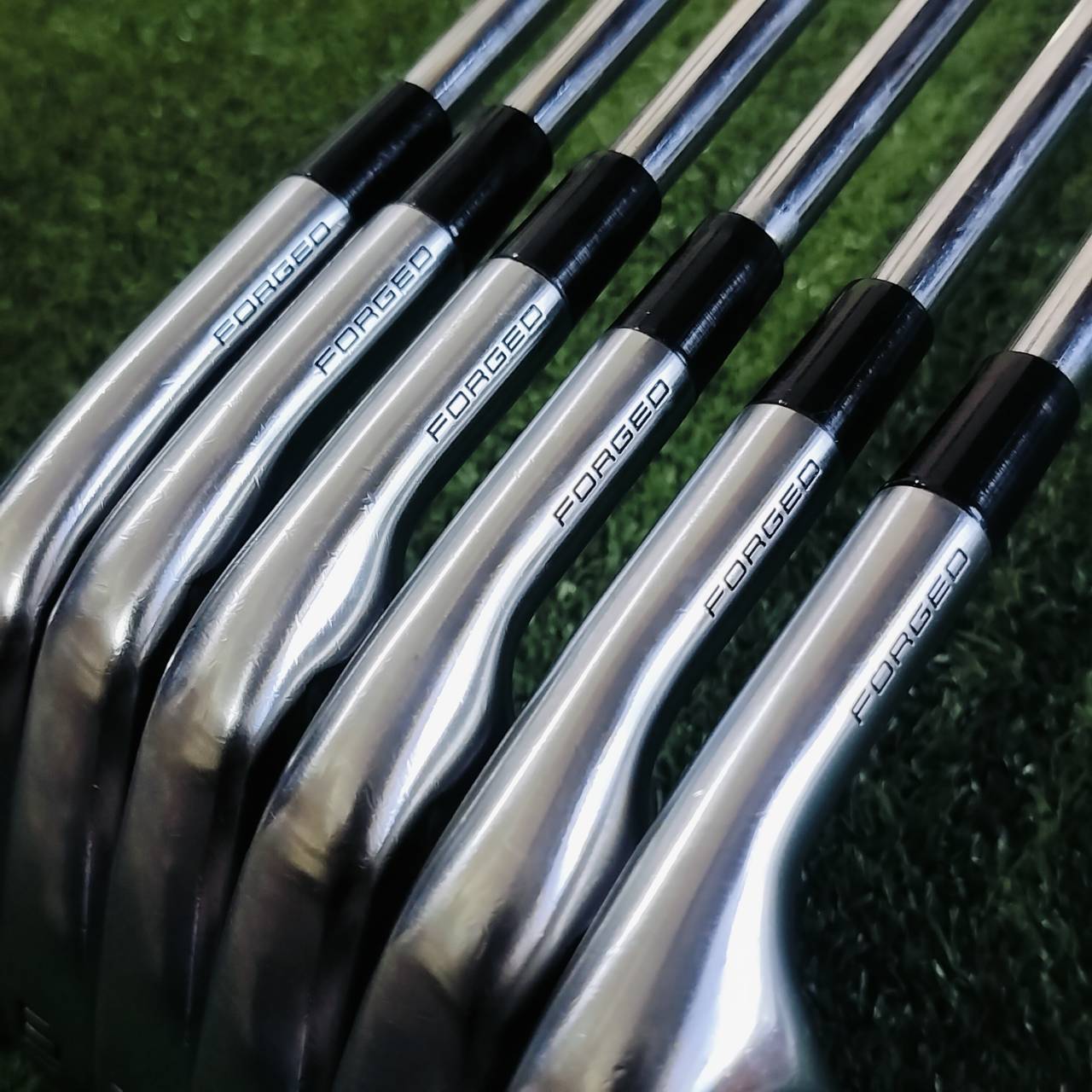 ชุดเหล็ก Taylormade P∙7MC FORGED ก้าน NSPRO 950 FLEX R MADE IN JAPAN มีเหล็ก 5 6 7 8 9 PW ครบ สภาพสวยมาก รุ่นท๊อปสุด ของใหม่ราคา 5 หมื่นปลายๆ ไม้กอล์ฟพรีเมี่ยมมือสอง ของแท้ By NakaraLuxurious