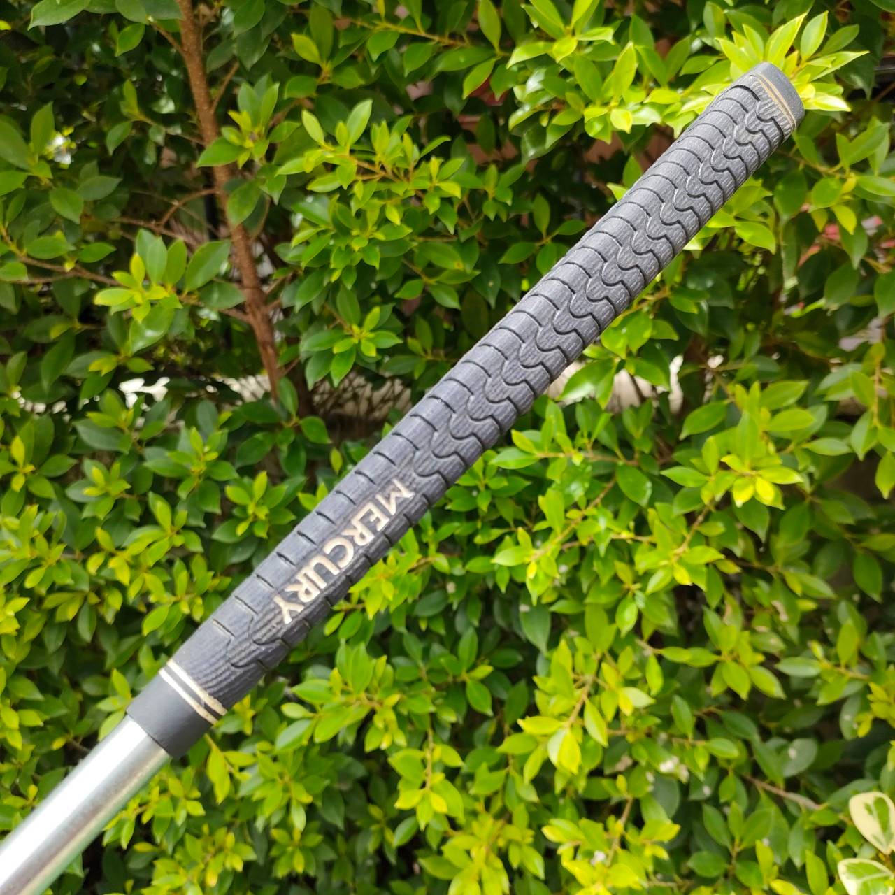 PUTTER MERCURY BIRDIE HUNTER #4 ความยาว 34 นิ้ว ทรงซาลาเปามอลเล็ต ชดเชยความผิดพลาดสูง พัตต์ง่าย!!! หน้าอินเสิร์ทด้วย ทั้งนุ่มและเกาะไลน์ ไม้กอล์ฟมือสอง ของแท้ BY NakaraLuxurious