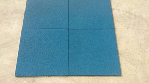 แผ่นยาง EPDM ราคาต่อ1ตร.ม. 4แผ่น แผ่นยางสังเคราะห์ ,แผ่นปูกันกระแทก,แผ่นปูพื้นสนามเด็กเล่น, พื้นยางEPDM ,ปูสนามเด็กเล่น,สนามกีฬา ห้องฟิตเนส พร้อมส่ง ราคาโรงงาน มีสีดำ เทา น้ำเงิน เหลือง แดง เขียว