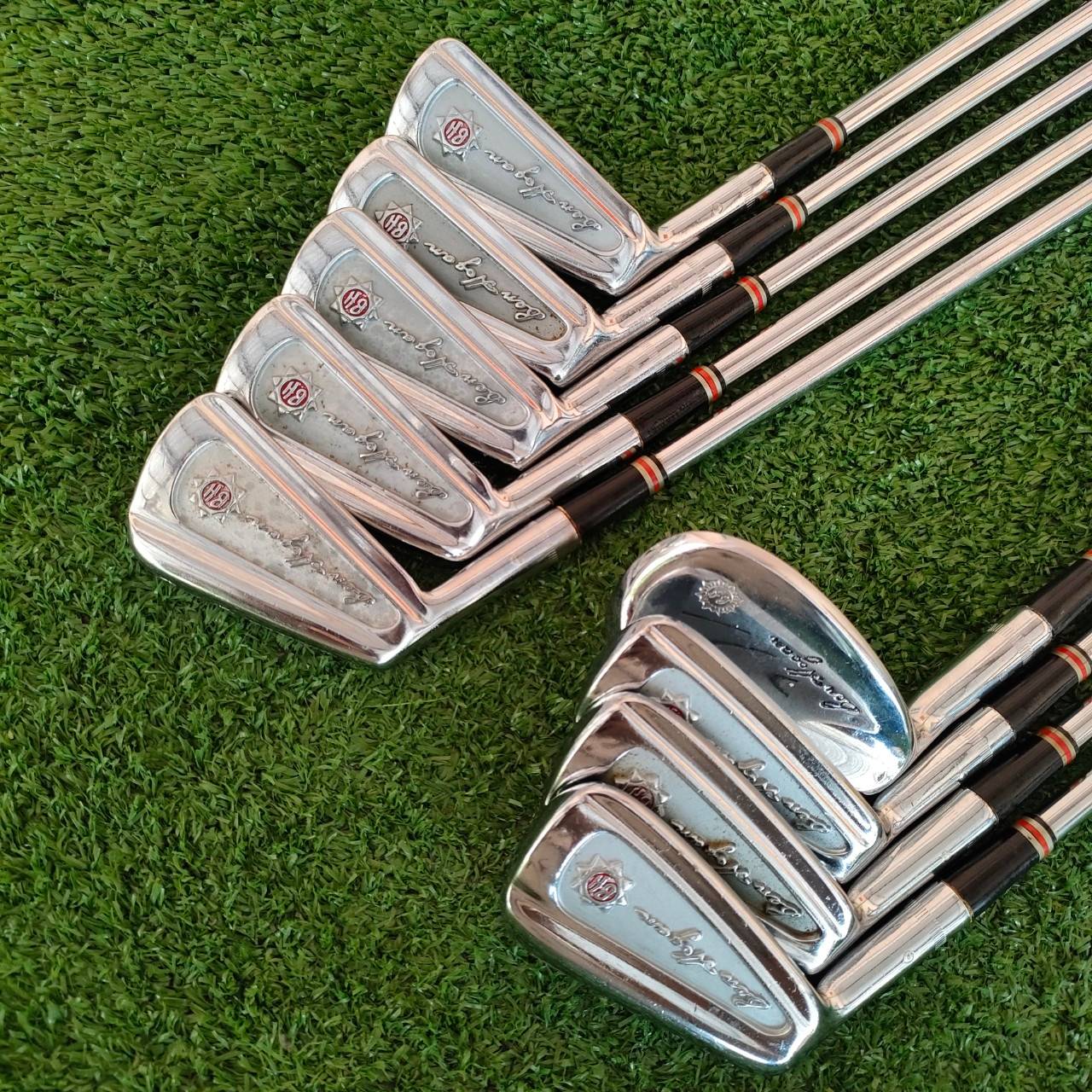 ** ไม้กอล์ฟสำหรับท่านที่ถนัดซ้าย ** ชุดเหล็ก BEN HOGAN PRODUCER BH มีเหล็ก 3-9 เเละ PW SW ก้าน APEX USA FLEX R เหล็กพรีเมี่ยมคลาสสิค วัสดุ FORGED ดั้งเดิม!! ไม้กอล์ฟมือสอง ของแท้ BY NakaraLuxurious