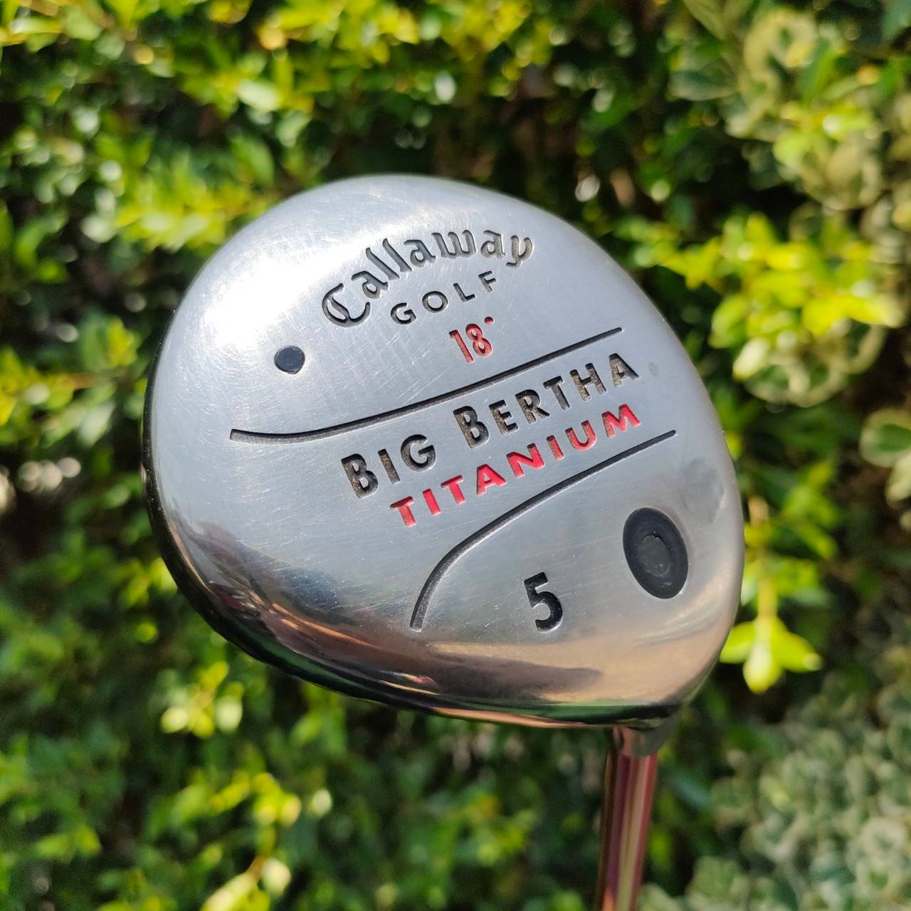 FW5 CALLAWAY BIG BERTHA TITANIUM องศา 18 ก้าน CALLAWAY RCH FLEX R ตัวนี้เป็นวัสดุไทเทเนี่ยม รุ่นใหม่ ผสานความเจ๋งของรุ่นคลาสสิค แต่พัฒนาขึ้นรอบด้าน รุ่นนี้ดีสุดๆครับ