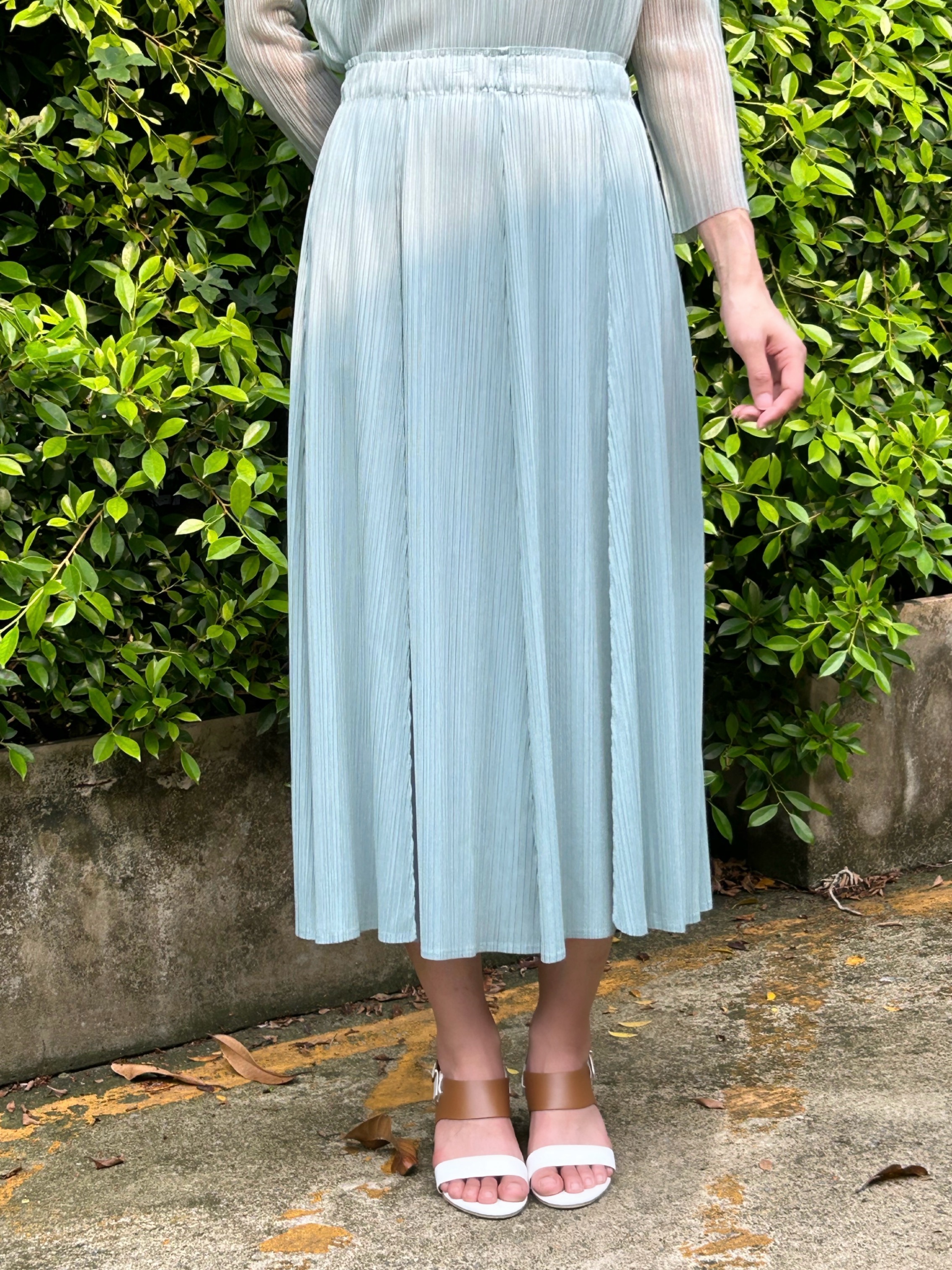 ปรับราคาลง20%!! ยาว 32.5นิ้ว! 2MUAY รุ่น GJO1190 กระโปรงพลีทคุณภาพ FLARE PLEATED SKIRT 8 สี FREE SIZE