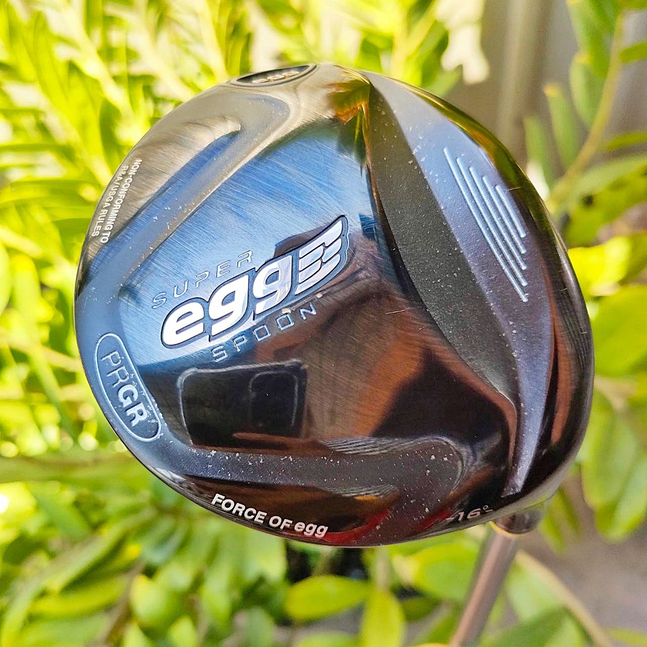 FW3 PRGR SUPER EGG SPOON องศา 16 ก้าน EGG PRGR M-35 FLEX R2 ก้านอ่อน สำหรับสปีดไม่แรงมากนะครับ จะช่วยให้ตีไกลอย่างมหัศจรรย์มากๆ วัสดุระดับ SUPER PREMIUM JAPAN ไม้กอล์ฟมือสอง ของแท้ BY NakaraLuxurious