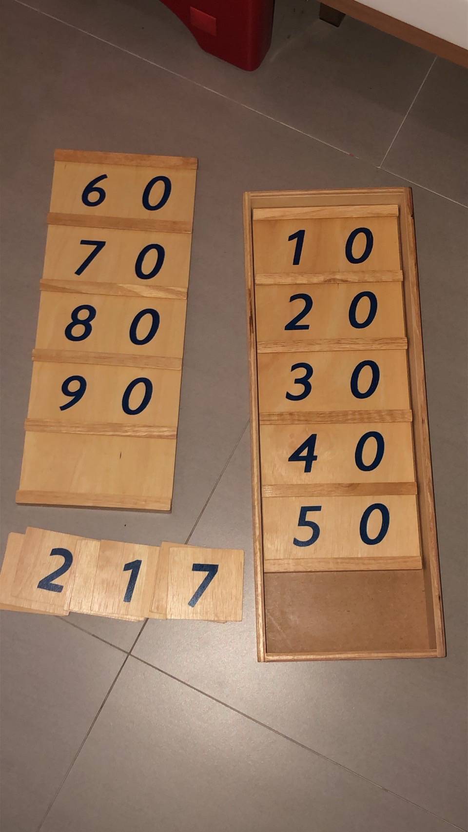 กระดานหลัก เลข 11-99 , ของเล่นไม้, ของเล่นเสริมพัฒนาการ, ของเล่นเด็กอนุบาล, สื่อการสอนเด็กอนุบาล,มอนเตสซอรี่ ,montessori, สื่อการสอนประถม