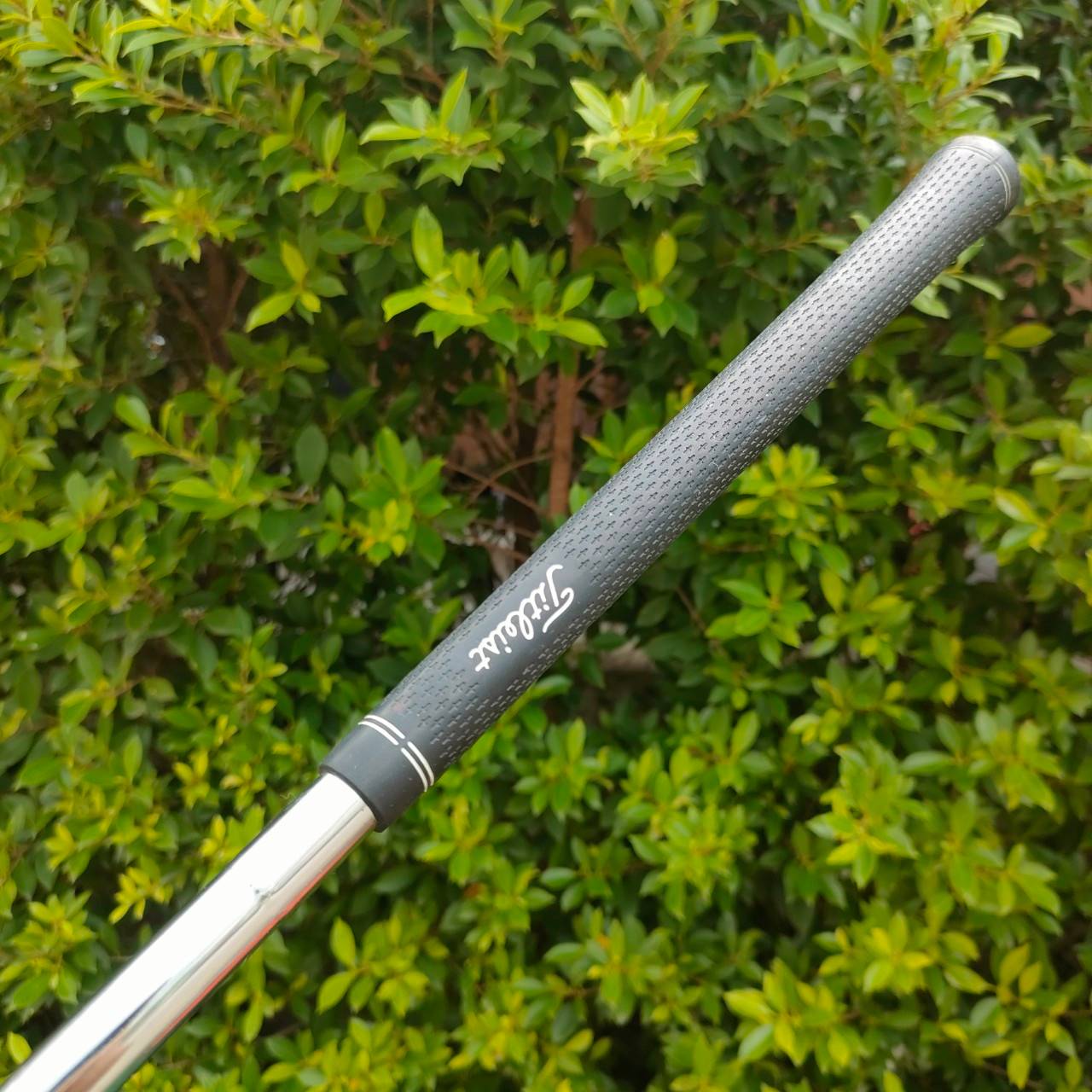 เหล็ก 4 TITLELIST CB FORGED 714 ก้าน DYNAMIC GOLD X100 เหล็ก FORGED สุดพรีเมี่ยมและมี CB ก็คือ CAVITY BACK ช่วยให้ตีง่ายมาก ไม้กอล์ฟมือสอง ของแท้ BY NakaraLuxurious
